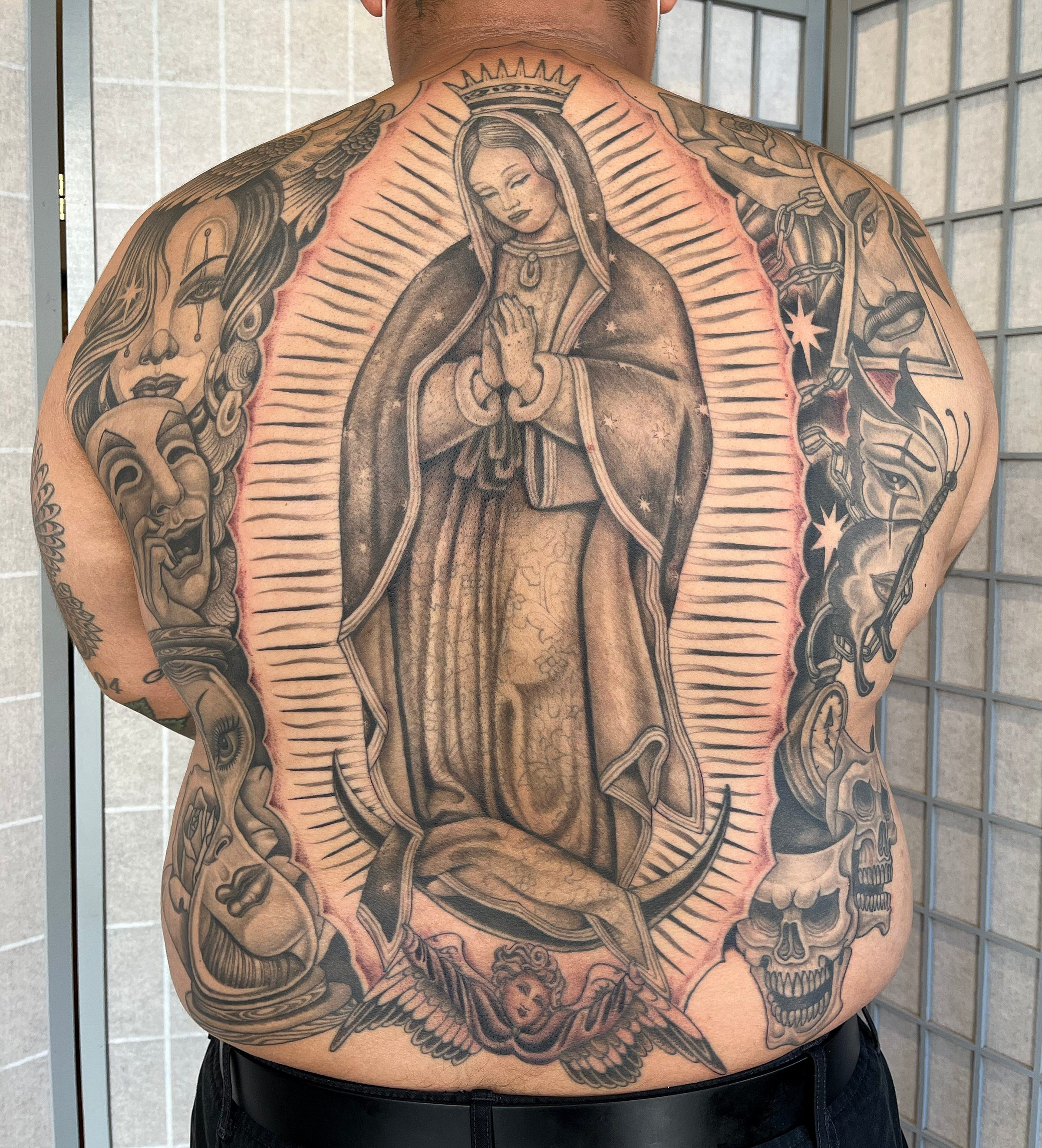 Image Alt /uploads/tattoo/large-scale/1785859140430-36.jpg