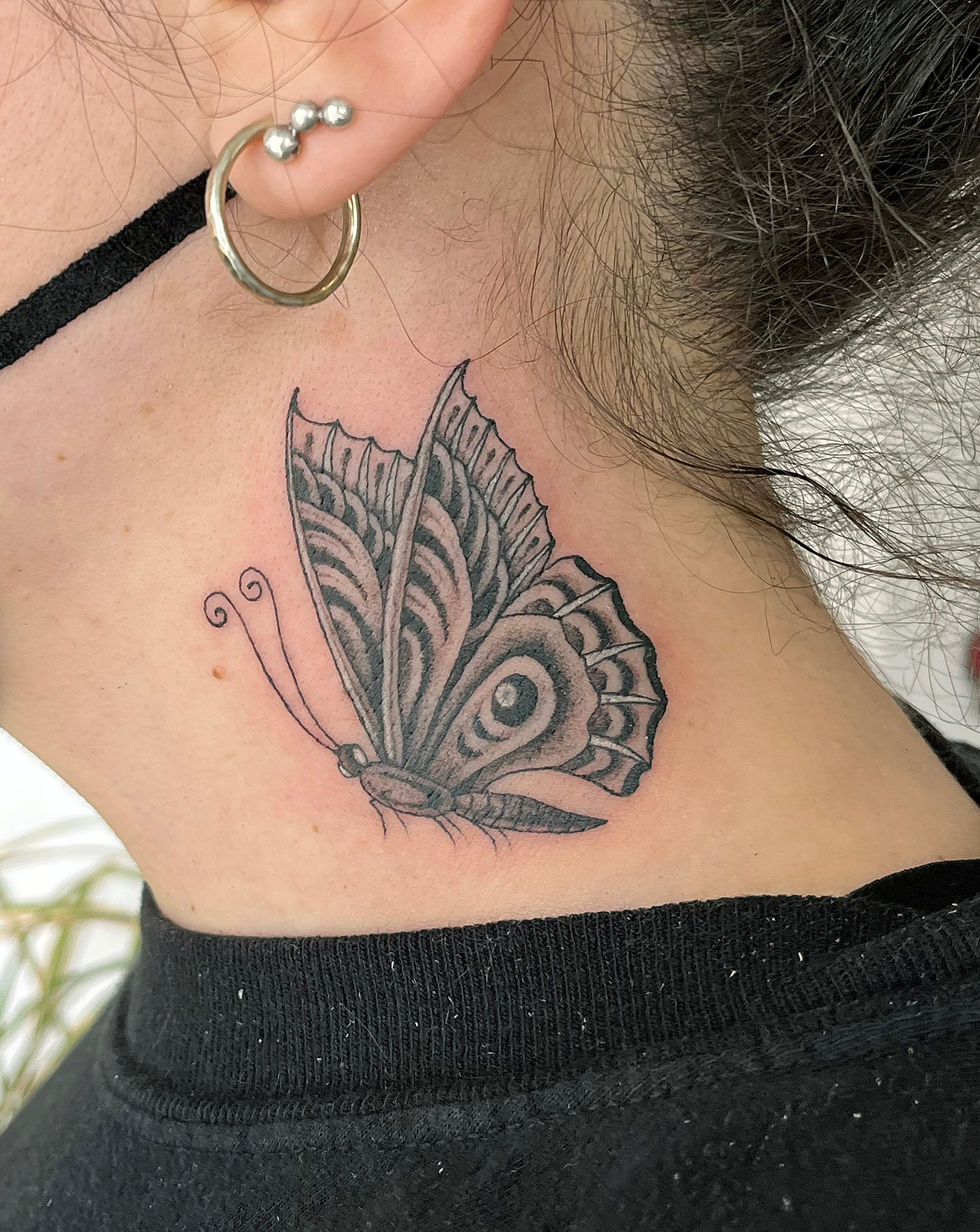 Image Alt /uploads/tattoo/small-scale/1785859271654-15.jpg