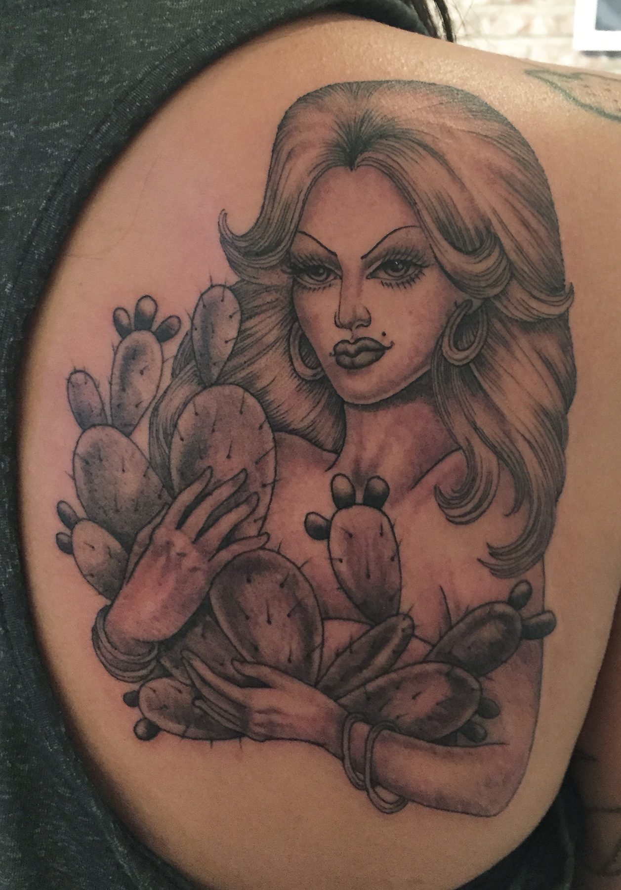 Image Alt /uploads/tattoo/small-scale/1785859344020-10.jpg
