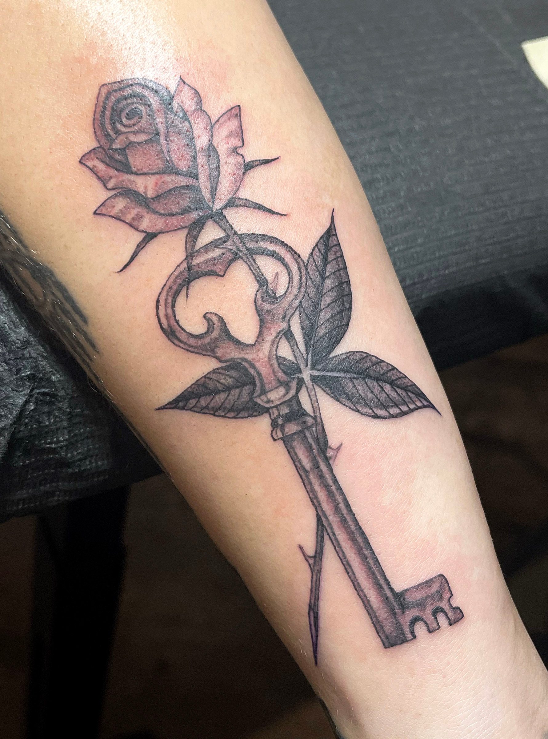 Image Alt /uploads/tattoo/small-scale/1785859355876-5.jpg