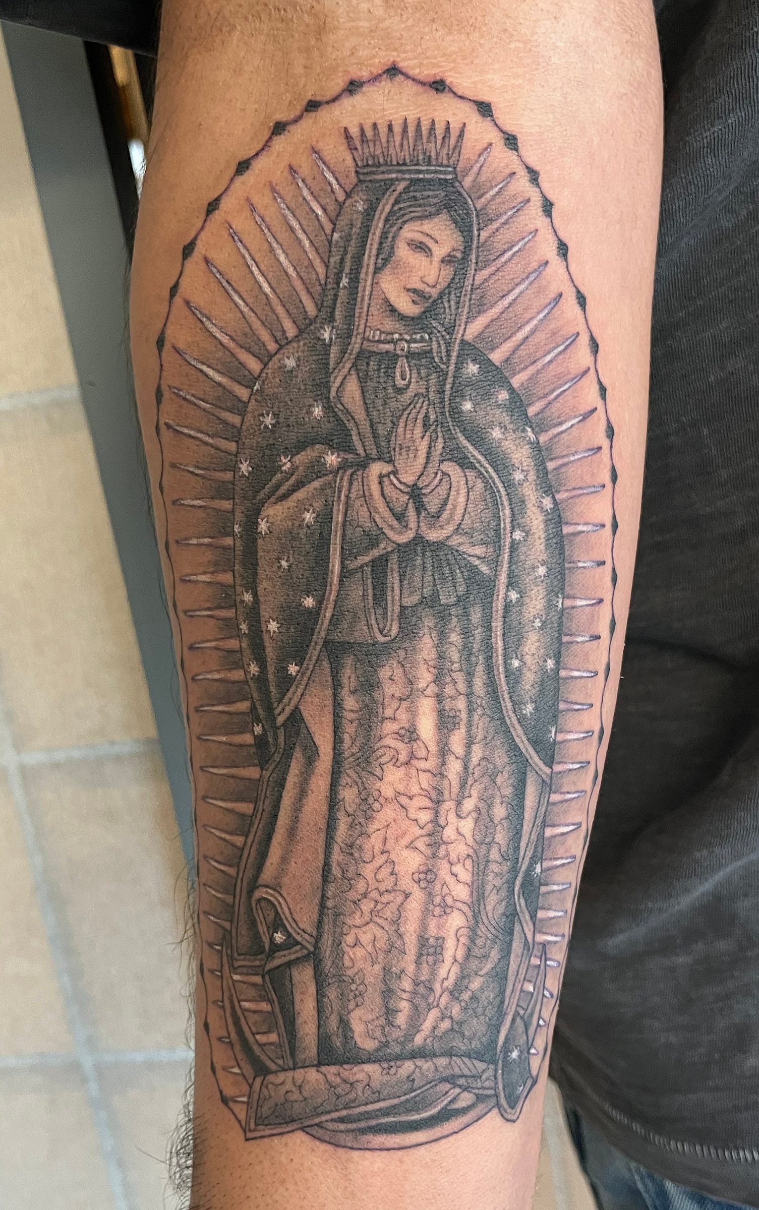 Image Alt /uploads/tattoo/small-scale/1785859357022-25.jpg